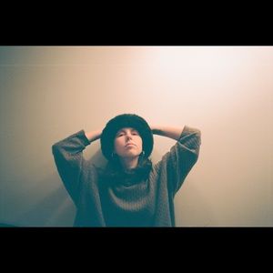 Meet your Posher, Cassandrs